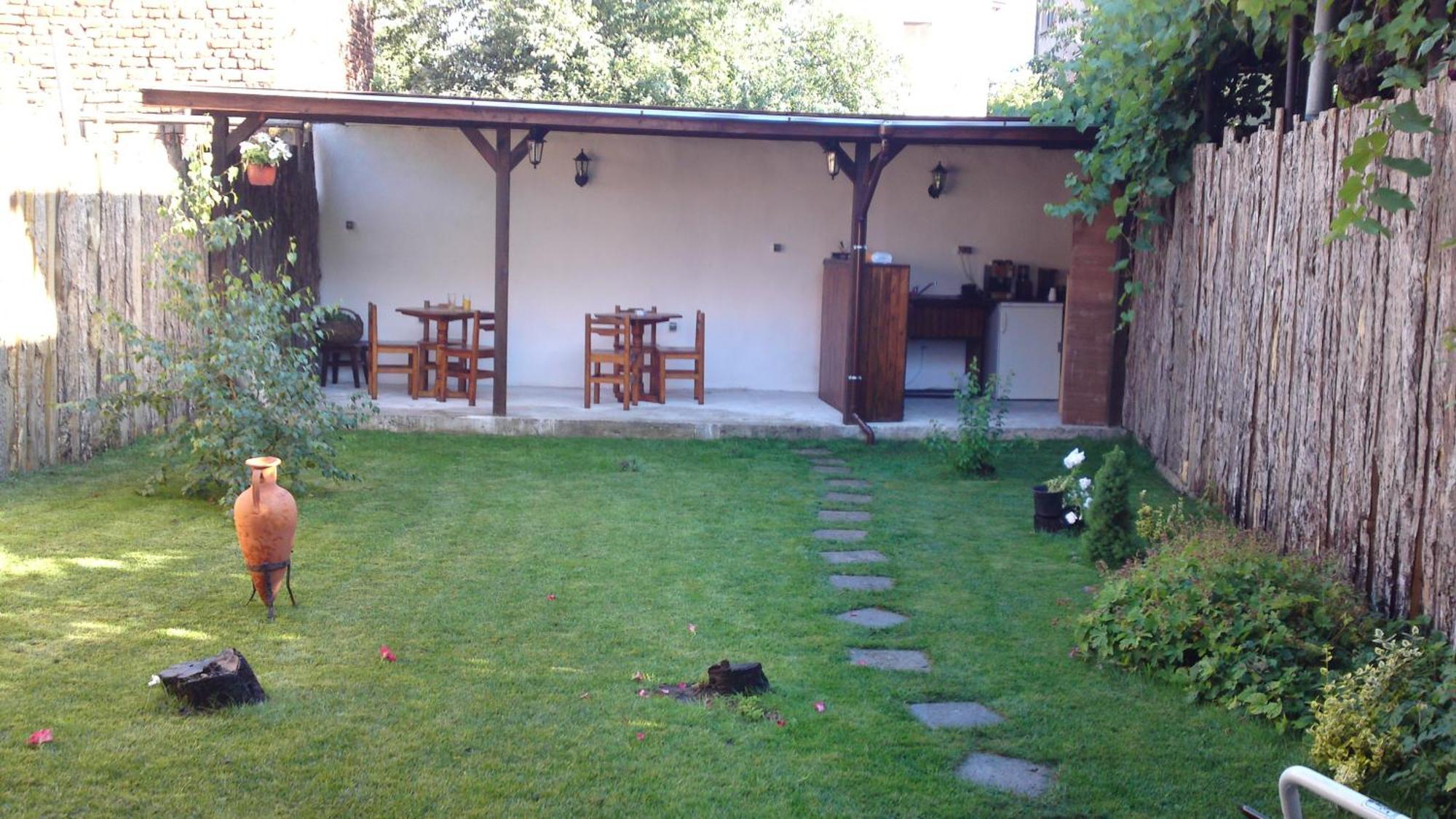 Avel Guest House София Экстерьер фото