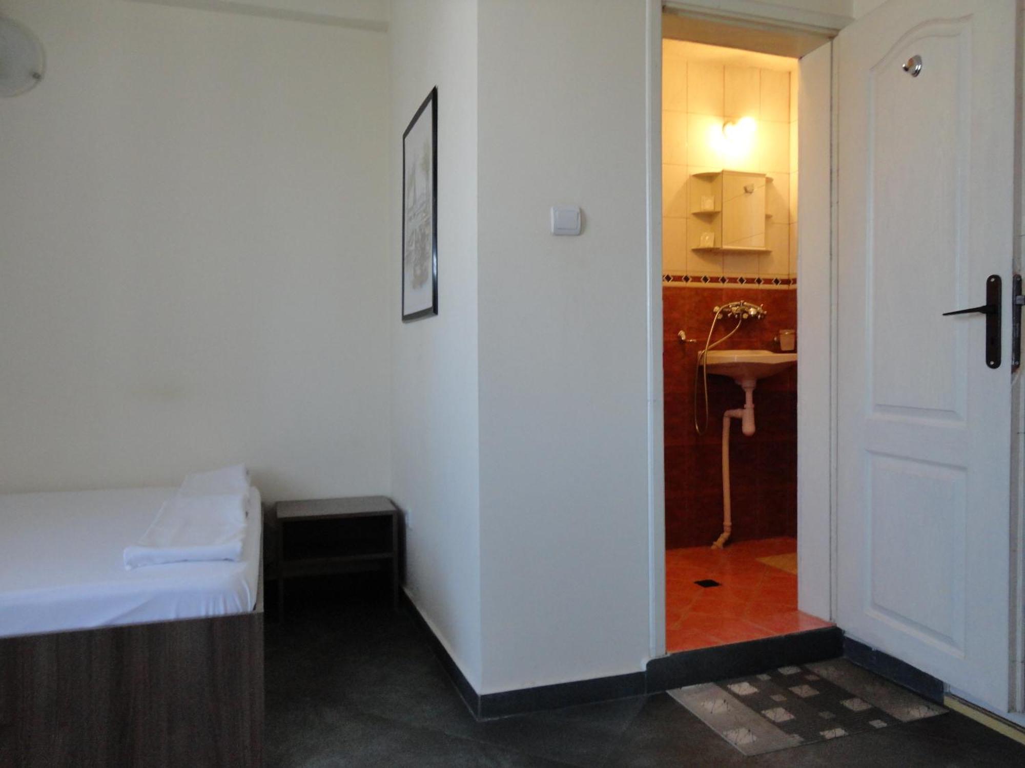 Avel Guest House София Экстерьер фото