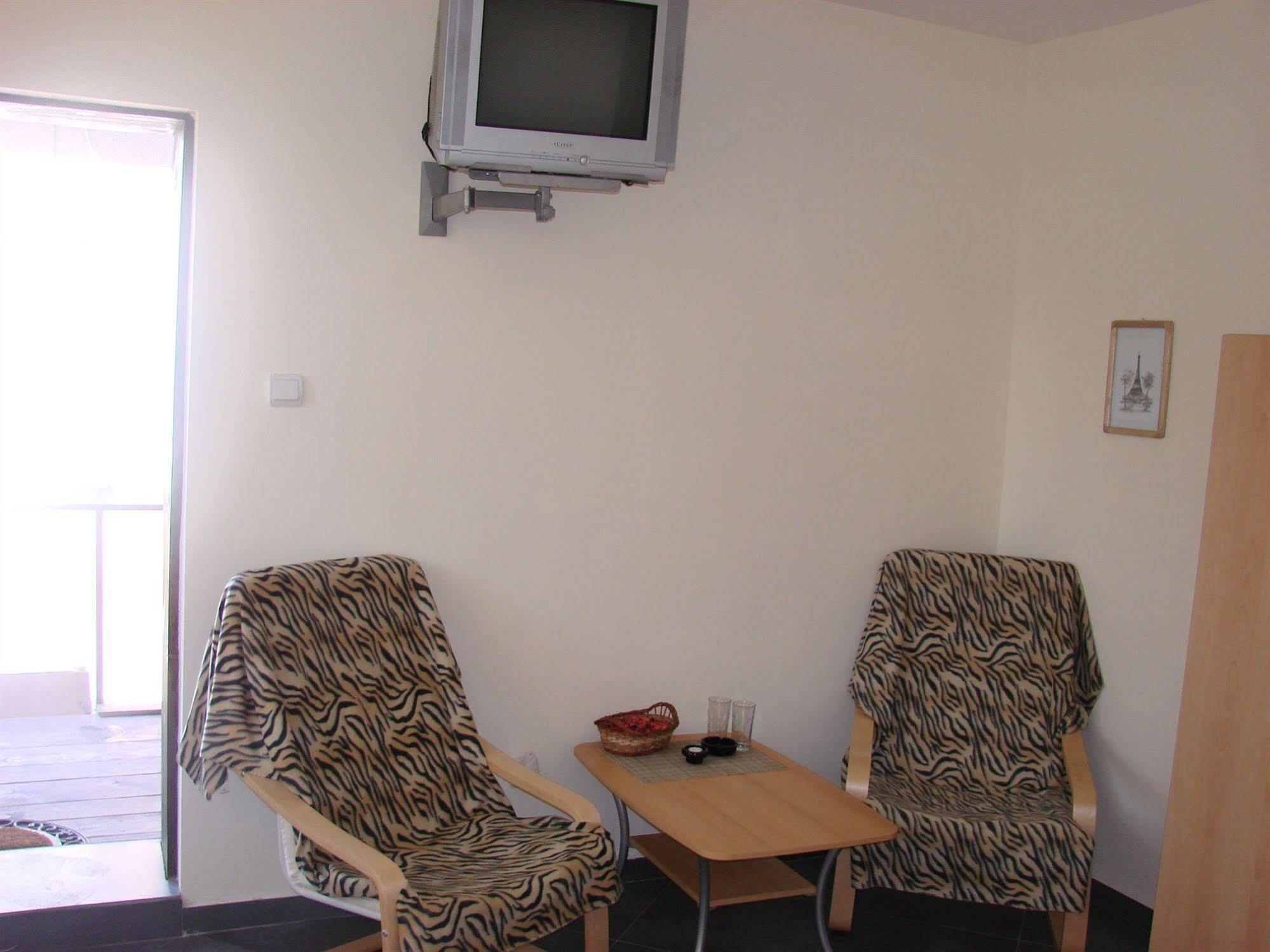 Avel Guest House София Экстерьер фото