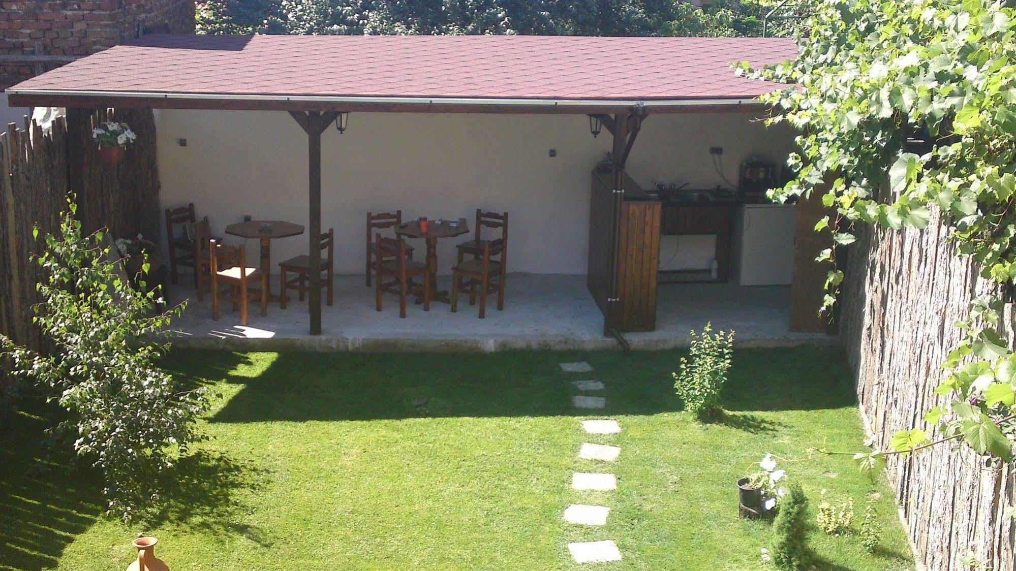 Avel Guest House София Экстерьер фото